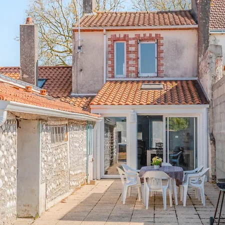 Сasa de vacaciones La Maison De Retz - 400m Centre - Jardin Villeneuve-en-Retz