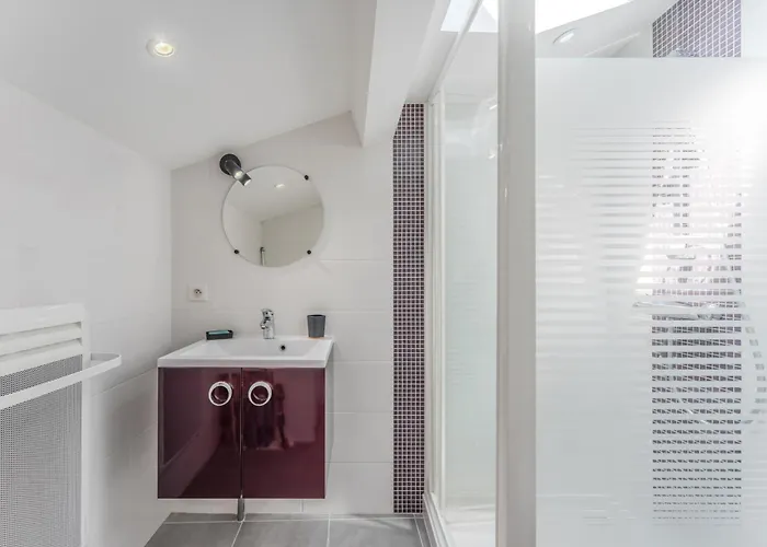 La Maison De Retz - 400m Centre - Jardin * Villeneuve-en-Retz