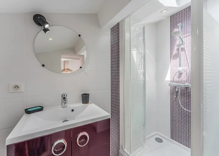 La Maison De Retz - 400m Centre - Jardin 度假居 Villeneuve-en-Retz